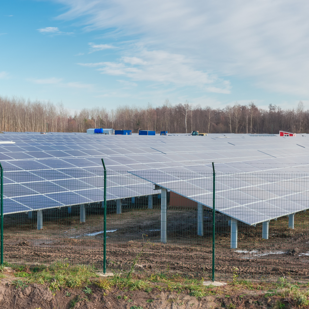 Parc solaire au sol photovoltaïque professionnel