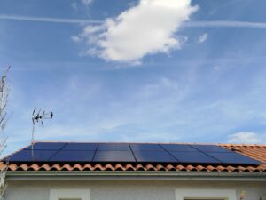 toiture solaire photovoltaïque 42110